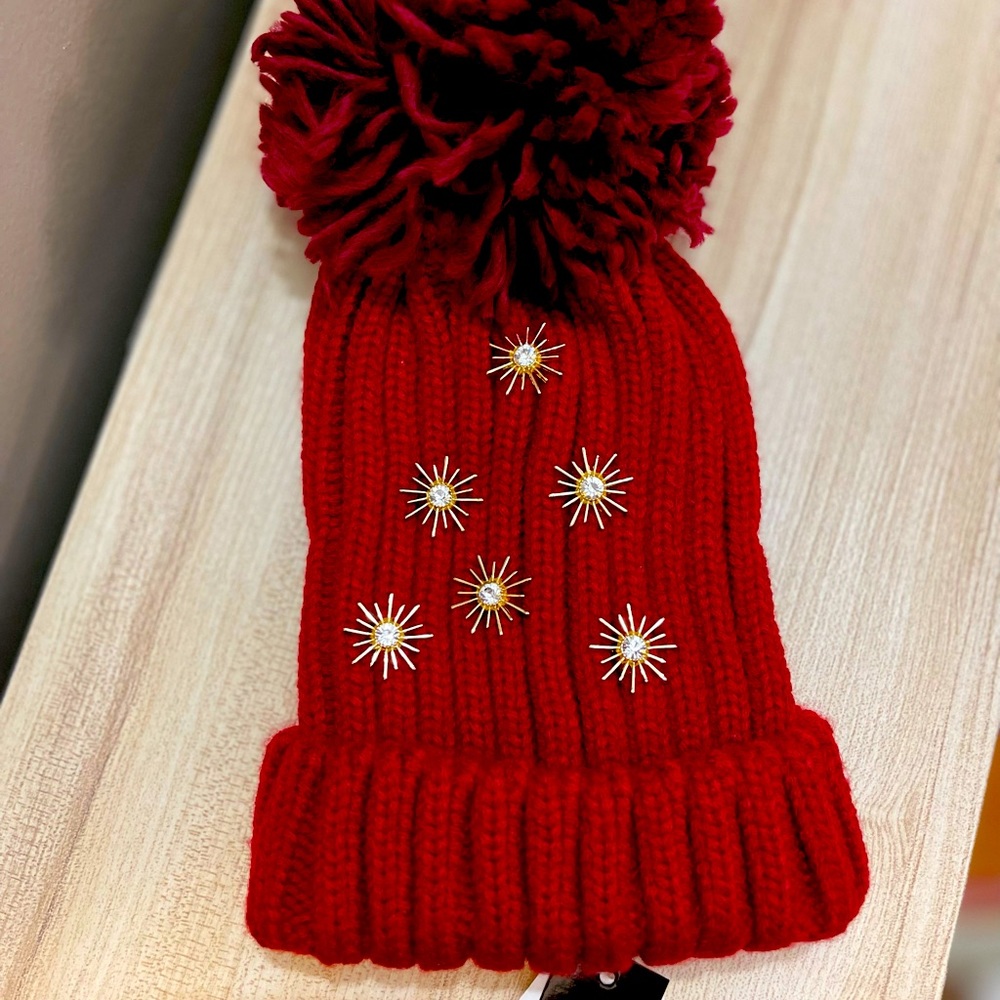 NWT Cära New York Cuffed Holiday Hat